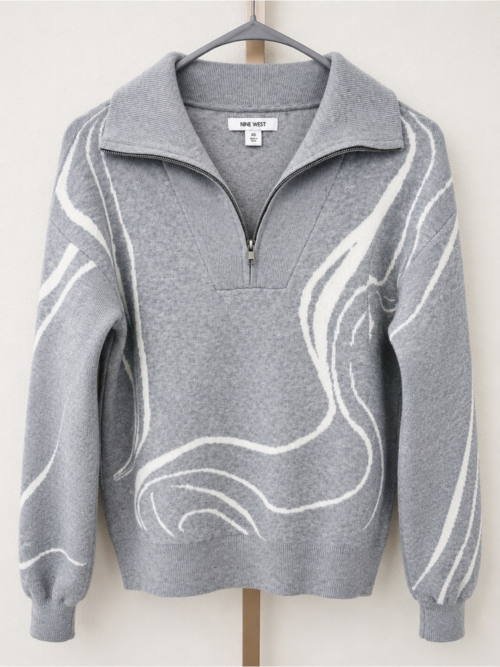 Nine West Gray Zip-Front Sweater with White Wave Motif